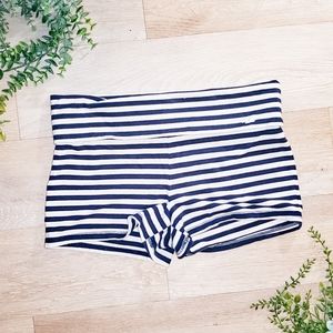 Hollister yoga shorts